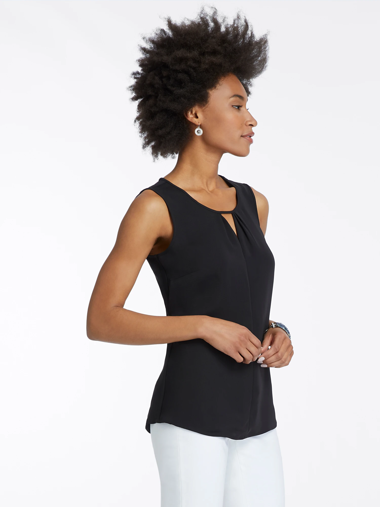Easy Keyhole Top Easy Keyhole Top -Nic+Zoe ALL1670BLXPRODUCT 02