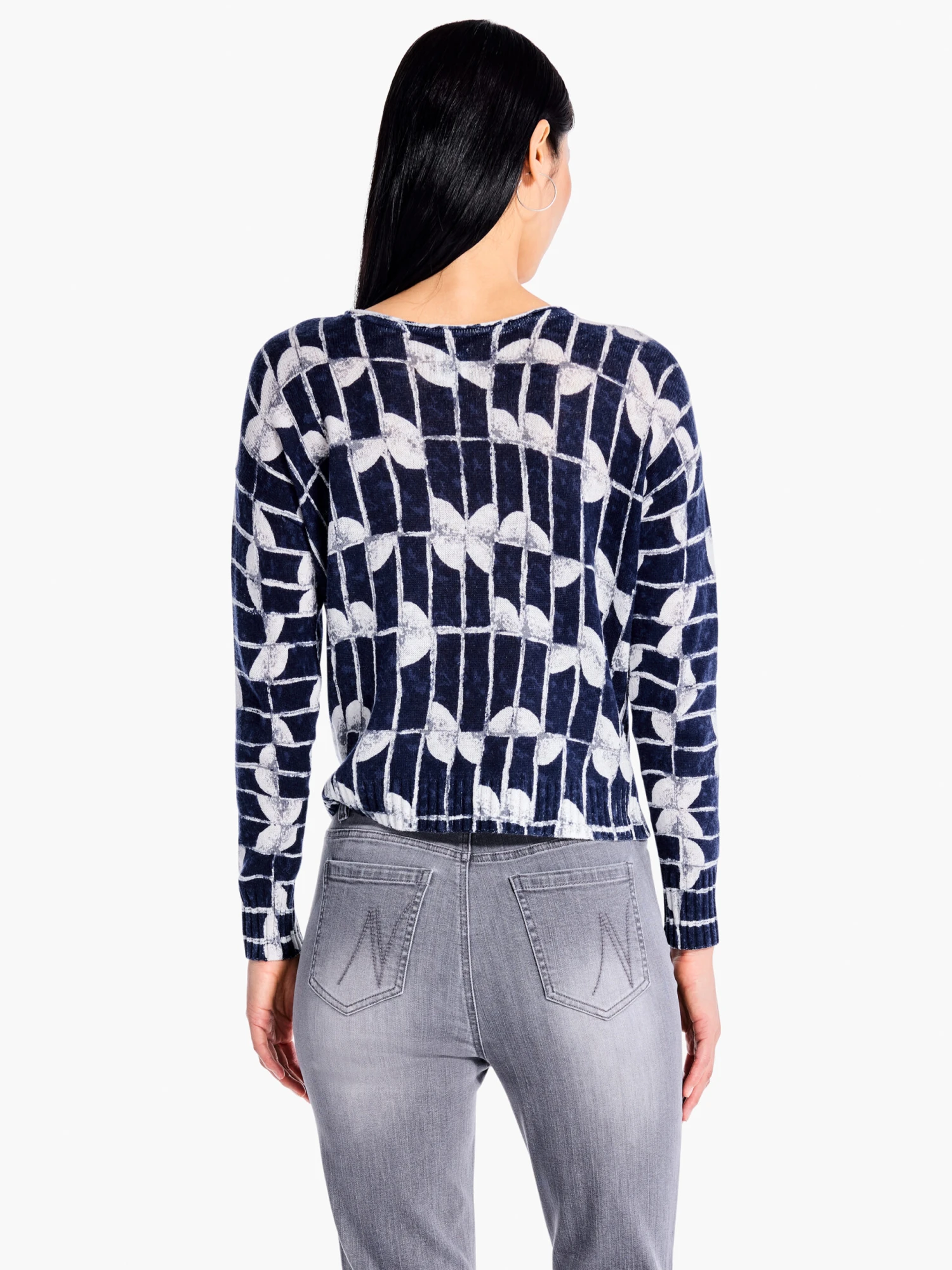 Shape Shift Sweater INDIGO MULTI Shape Shift Sweater INDIGO MULTI -Nic+Zoe F231118IMIPRODUCT 03 scaled