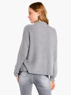 Girlfriend Go To Sweater MOONWALK 4 Girlfriend Go To Sweater MOONWALK -Nic+Zoe F231149MKWPRODUCT 03