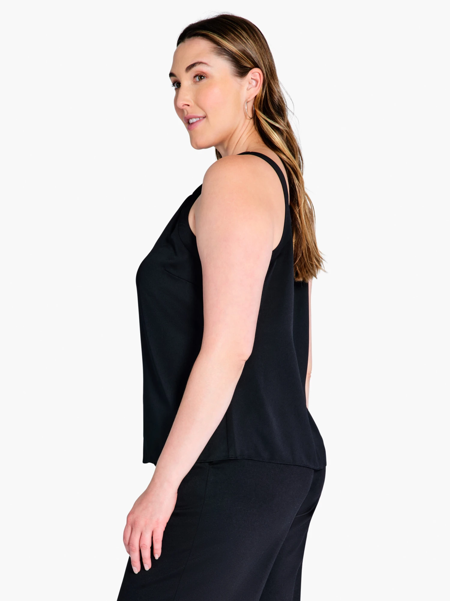 Elevated Cami BLACK ONYX Elevated Cami BLACK ONYX -Nic+Zoe F231614WBLXPRODUCT 02 scaled