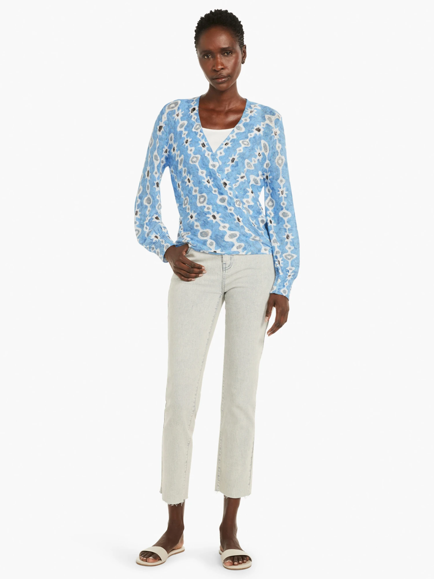 Falling Jewels Cardigan BLUE MULTI Falling Jewels Cardigan BLUE MULTI -Nic+Zoe M231132BLTPRODUCT 04 scaled