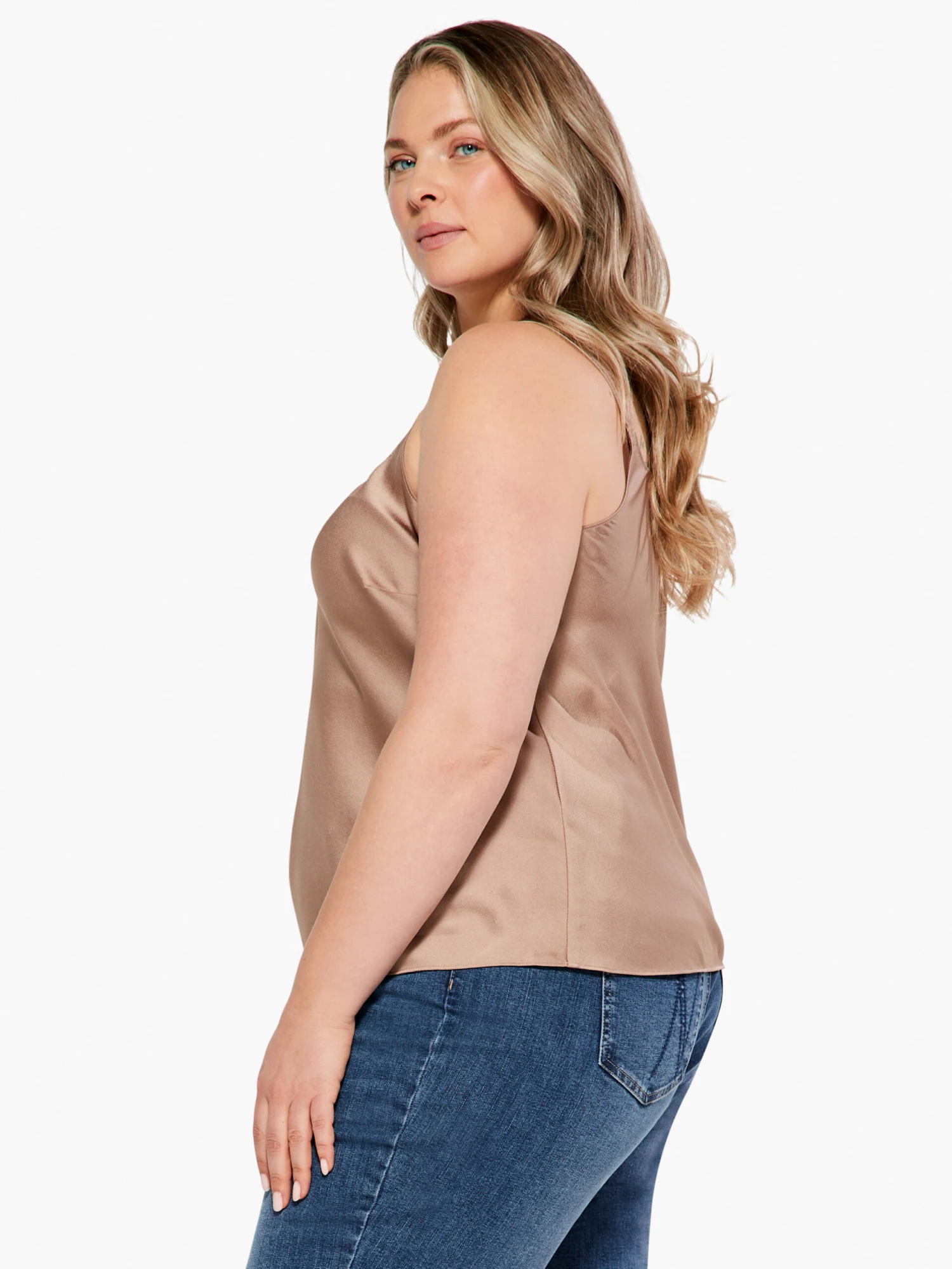 Crepe Cami MOCHACHINO Crepe Cami MOCHACHINO -Nic+Zoe S231635WMCCPRODUCT 02 scaled